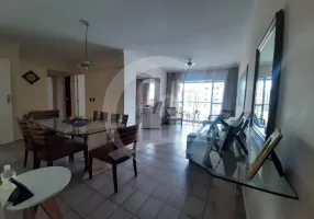 Foto 1 de Apartamento com 3 Quartos à venda, 110m² em Treze de Julho, Aracaju