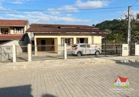Foto 1 de Casa com 4 Quartos à venda, 170m² em Jardim Paraíso, Joinville