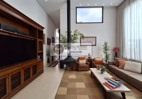 Foto 1 de Casa de Condomínio com 3 Quartos à venda, 340m² em Alphaville, Santana de Parnaíba