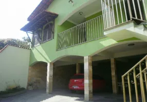 Foto 1 de Casa com 4 Quartos à venda, 200m² em Floramar, Belo Horizonte