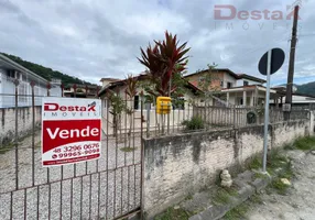 Foto 1 de Casa com 3 Quartos à venda, 90m² em Fundos, Biguaçu