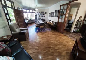 Foto 1 de Casa com 7 Quartos à venda, 290m² em Nova Suíssa, Belo Horizonte