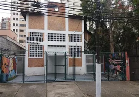 Foto 1 de Galpão/Depósito/Armazém para venda ou aluguel, 1000m² em Bela Aliança, São Paulo