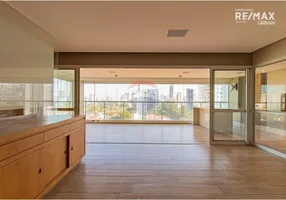 Foto 1 de Apartamento com 3 Quartos à venda, 258m² em Cidade Monções, São Paulo