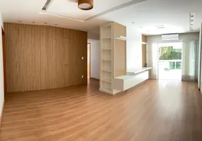 Foto 1 de Apartamento com 3 Quartos à venda, 114m² em Castelanea, Petrópolis
