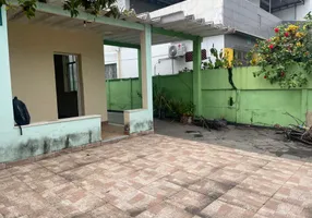 Foto 1 de Casa com 2 Quartos à venda, 300m² em Pavuna, Rio de Janeiro