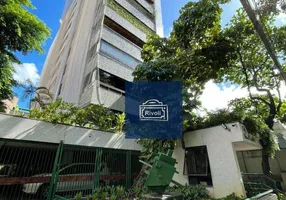 Foto 1 de Apartamento com 3 Quartos para alugar, 212m² em Graças, Recife