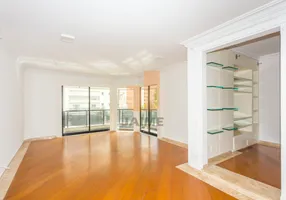 Foto 1 de Apartamento com 3 Quartos à venda, 197m² em Higienópolis, São Paulo