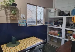 Foto 1 de Casa com 2 Quartos à venda, 73m² em Barbalho, Salvador