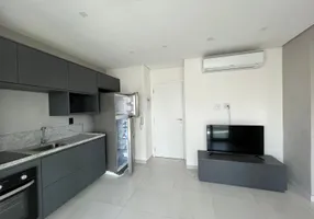 Foto 1 de Apartamento com 1 Quarto para alugar, 40m² em Cidade Monções, São Paulo