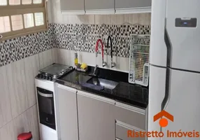 Foto 1 de Casa de Condomínio com 2 Quartos à venda, 66m² em Balneario Itaguai, Mongaguá
