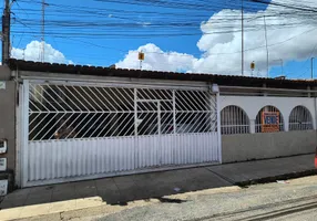 Foto 1 de Casa com 5 Quartos à venda, 170m² em Centro, Valparaíso de Goiás