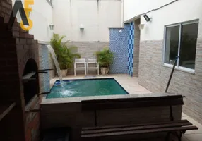 Foto 1 de Casa de Condomínio com 3 Quartos à venda, 198m² em Freguesia- Jacarepaguá, Rio de Janeiro