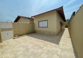 Foto 1 de Casa com 2 Quartos à venda, 67m² em Balneario Flórida Mirim, Mongaguá