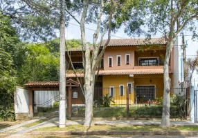 Foto 1 de Casa com 3 Quartos à venda, 299m² em Nonoai, Porto Alegre