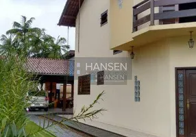 Foto 1 de Casa com 4 Quartos à venda, 675m² em América, Joinville