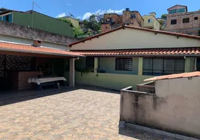 Foto 1 de Casa com 3 Quartos à venda, 360m² em Jardim Laguna, Contagem