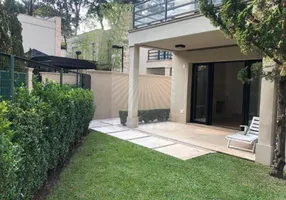 Foto 1 de Casa de Condomínio com 4 Quartos para alugar, 450m² em Jardim Morumbi, São Paulo