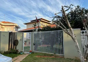 Foto 1 de Sobrado com 4 Quartos à venda, 243m² em Parque das Flores, Campinas