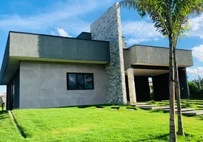 Foto 1 de Fazenda/Sítio com 3 Quartos à venda, 316m² em Centro, Hidrolândia