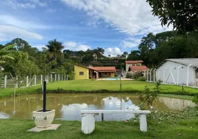 Foto 1 de Fazenda/Sítio com 6 Quartos à venda, 255m² em Jardim São Miguel, Bragança Paulista