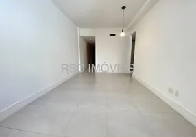 Foto 1 de Apartamento com 2 Quartos à venda, 67m² em Ipanema, Rio de Janeiro