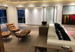 Foto 1 de Apartamento com 3 Quartos à venda, 167m² em Bosque da Saúde, São Paulo