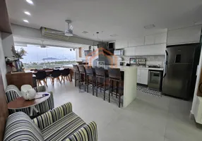 Foto 1 de Apartamento com 3 Quartos à venda, 93m² em Enseada, Guarujá