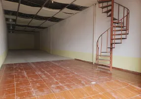 Foto 1 de Galpão/Depósito/Armazém com 2 Quartos à venda, 180m² em Vila Prudente, São Paulo