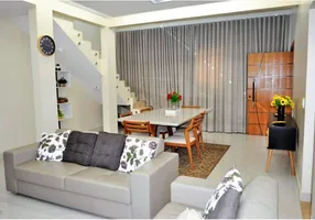 Foto 1 de Sobrado com 3 Quartos para venda ou aluguel, 500m² em Jardim São Luís, Santana de Parnaíba