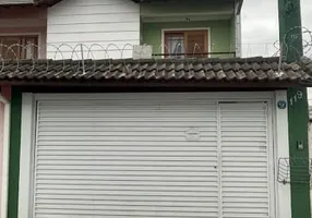 Foto 1 de Sobrado com 3 Quartos para venda ou aluguel, 195m² em Jardim Pinhal, Guarulhos