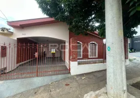 Foto 1 de Casa com 3 Quartos para alugar, 181m² em Cidade Jardim, São Carlos