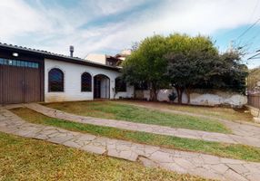 Casas à venda em Guarujá Porto Alegre RS