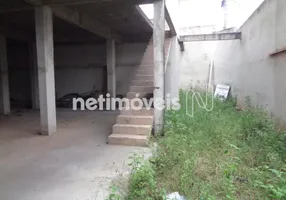 Foto 1 de Casa com 4 Quartos à venda, 211m² em Santa Mônica, Belo Horizonte