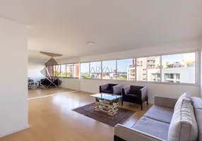 Foto 1 de Apartamento com 3 Quartos à venda, 143m² em Alto da Glória, Curitiba