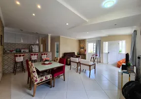 Foto 1 de Casa com 3 Quartos à venda, 276m² em Ponta Negra, Natal