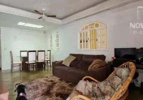 Foto 1 de Casa com 3 Quartos à venda, 120m² em Itapuã, Vila Velha