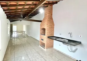 Foto 1 de Sobrado com 3 Quartos para venda ou aluguel, 273m² em Planalto, São Bernardo do Campo