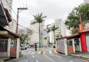 Foto 1 de Apartamento com 2 Quartos à venda, 49m² em Jardim Do Tiro, São Paulo