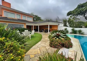 Foto 1 de Casa com 7 Quartos para alugar, 450m² em Itacoatiara, Niterói