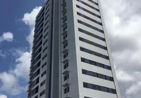 Foto 1 de Apartamento com 2 Quartos à venda, 48m² em Várzea, Recife