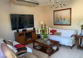 Foto 1 de Casa com 4 Quartos à venda, 360m² em São Francisco, Niterói