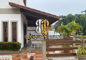 Foto 1 de Sobrado com 5 Quartos à venda, 373m² em Itaigara, Salvador