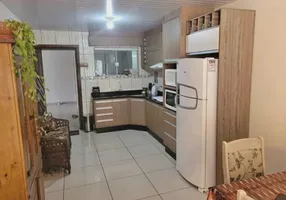 Foto 1 de Casa com 2 Quartos à venda, 70m² em Ribeira, Salvador