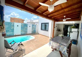 Foto 1 de Casa com 2 Quartos à venda, 80m² em Areias, Tijucas