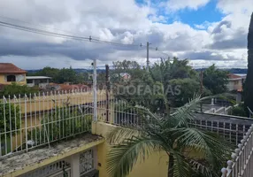 Foto 1 de Sobrado com 3 Quartos à venda, 230m² em Interlagos, São Paulo