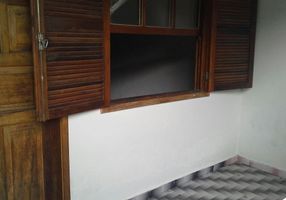 Foto 1 de Casa com 2 Quartos para alugar, 70m² em São Pedro, Teresópolis