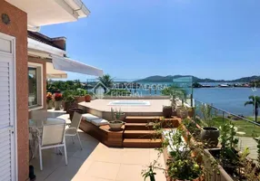 Foto 1 de Cobertura com 3 Quartos à venda, 246m² em Lagoa da Conceição, Florianópolis