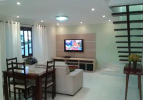 Foto 1 de Casa de Condomínio com 4 Quartos à venda, 174m² em Maria Paula, Niterói