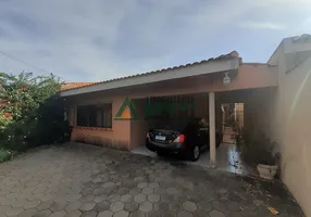 Foto 1 de Casa com 4 Quartos à venda, 132m² em Alto da Boa Vista, Londrina